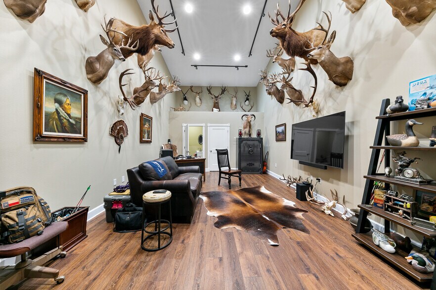 More Photos Of 2222 N Main St, Highlands Land For Sale