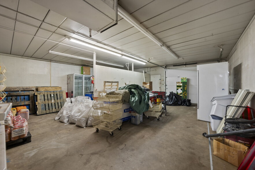 More Photos Of 755 N Snelling Ave N, Saint Paul Storefront For Lease