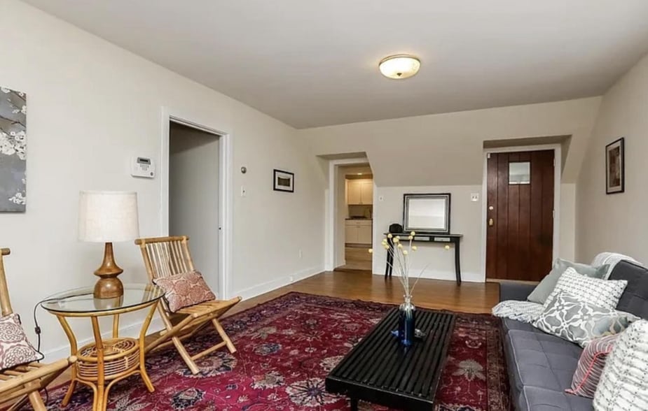 More Photos Of 1511 Bethlehem Pike, Flourtown Storefront Retail Residential For Sale