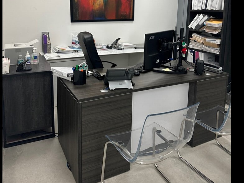 More Photos Of 2000-2040 NW 94th Ave, Miami Warehouse For Sale