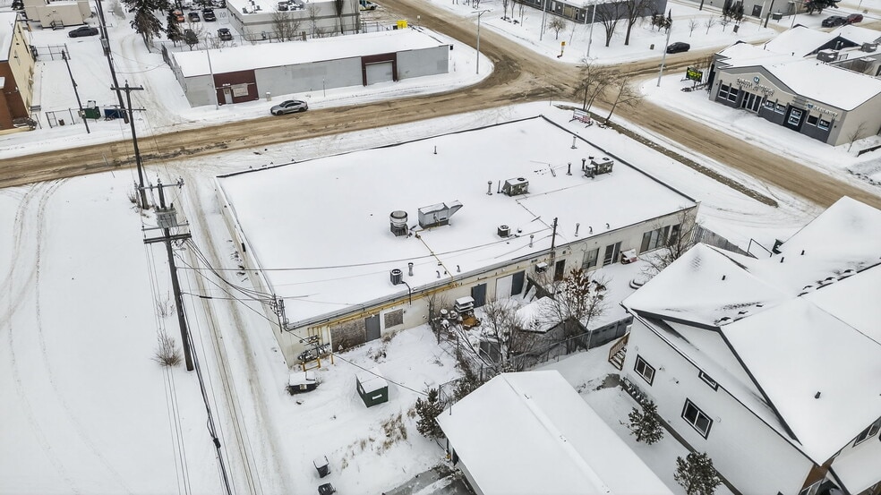 More Photos Of 10054 158 St NW, Edmonton Storefront For Lease