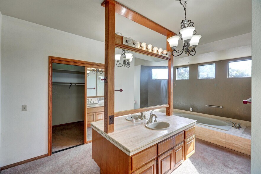 More Photos Of 784 Pomello Dr, Claremont Assisted Living For Lease