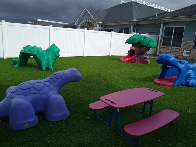 More Photos Of 7560 Sawmill Pky, Powell Daycare Center For Sale