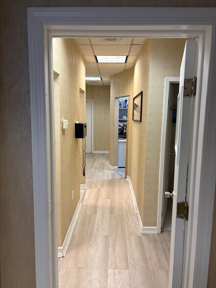 More Photos Of 224 Court St, Brooklyn Storefront Retail Residential For Lease