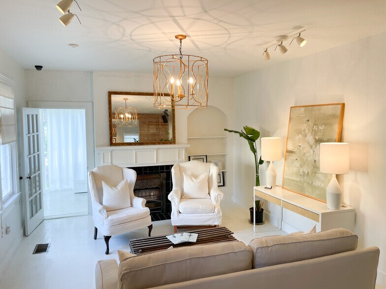 More Photos Of 3413 N State St, Jackson Office Residential For Sale