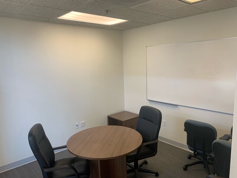 More Photos Of 851 Trafalgar Ct, Maitland Office For Lease