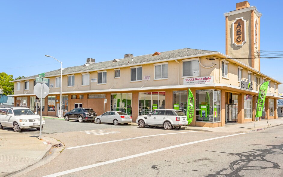 More Photos Of 2000-2008 A St, Antioch Storefront Retail Office For Sale