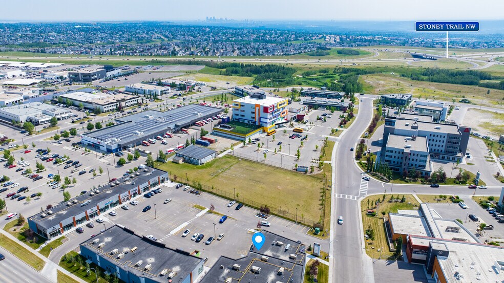 More Photos Of 2 Royal Vista Link NW, Calgary Freestanding For Sale