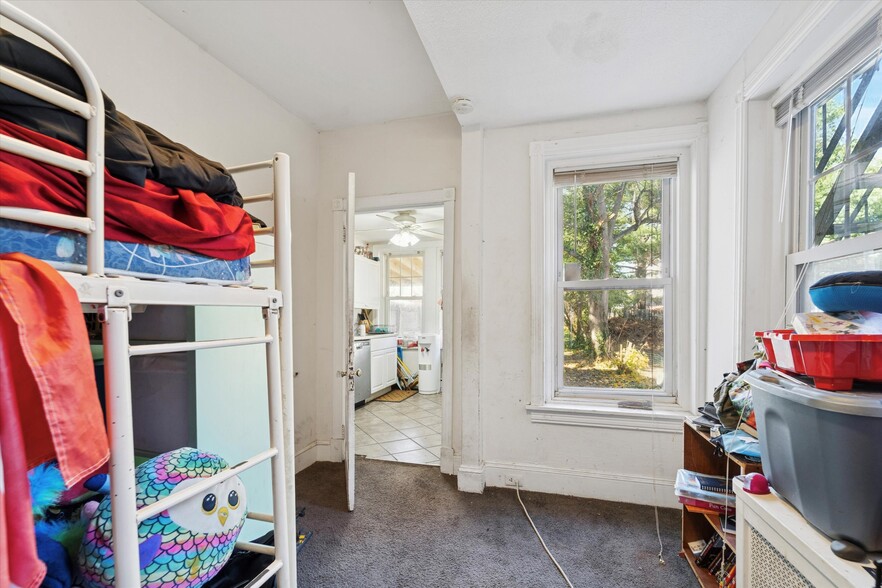 More Photos Of 222 Lippincott Ave, Ardmore Apartments For Sale