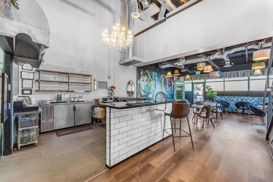 More Photos Of 9299 W Olive Ave, Peoria Light Manufacturing For Lease