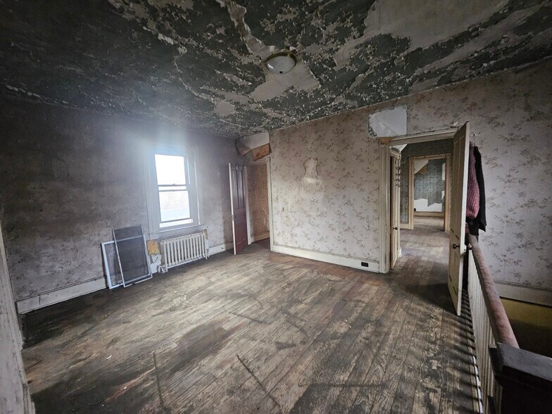 More Photos Of 710 E 5th St, Bethlehem Warehouse For Sale