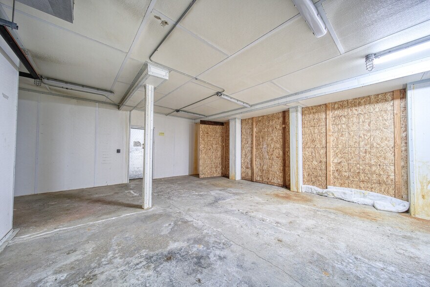 More Photos Of 624 S Santa Anita Ave, Arcadia Storefront Retail Residential For Lease
