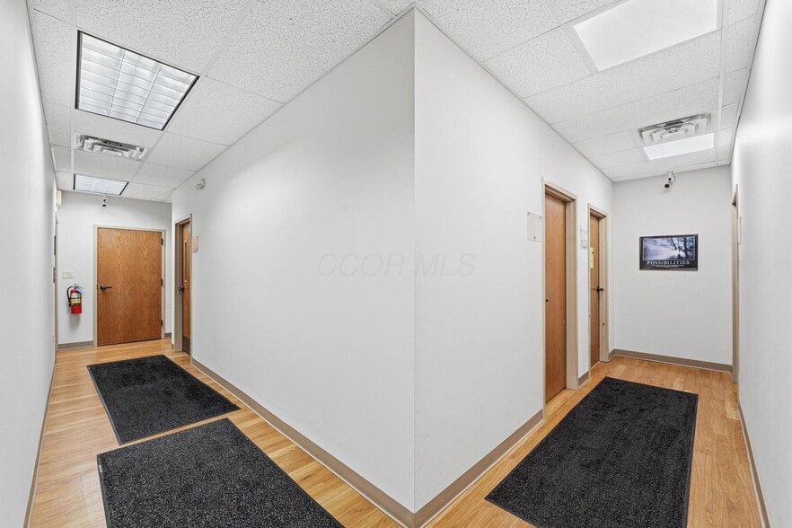 More Photos Of 88 N Sandusky St, Delaware Office For Lease