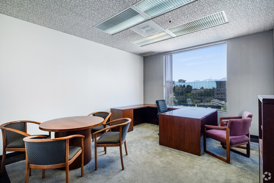 More Photos Of 215 N Marengo Ave, Pasadena Office For Sale