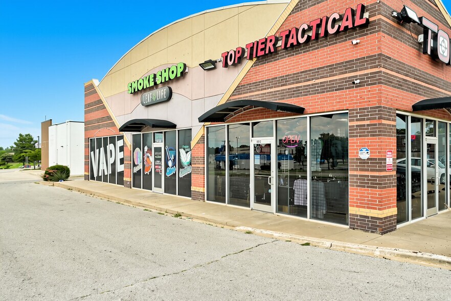 More Photos Of 140 S Midwest Blvd, Oklahoma City Unknown For Lease