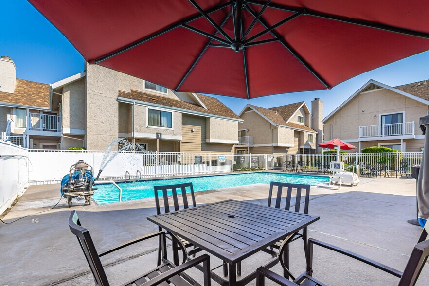 More Photos Of 1530 Howe Ave, Sacramento Hotel For Sale