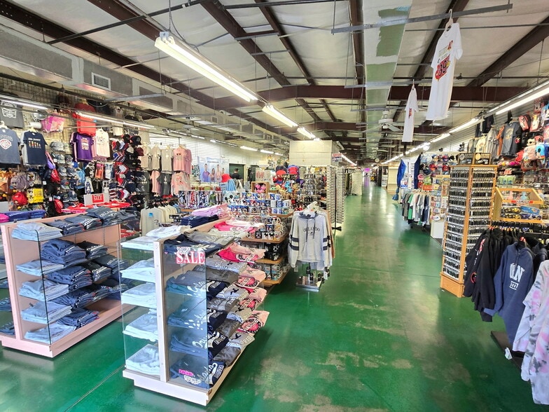 More Photos Of 5401 W Irlo Bronson Memorial Hwy, Kissimmee Freestanding For Lease