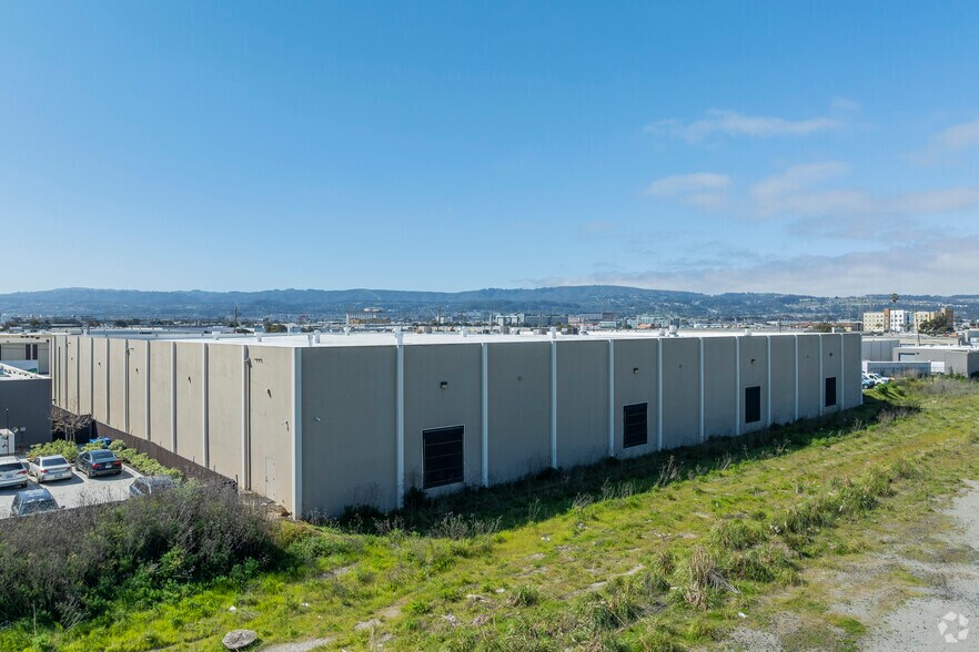 More Photos Of 233 E Harris Ave, South San Francisco Manufacturing For Lease
