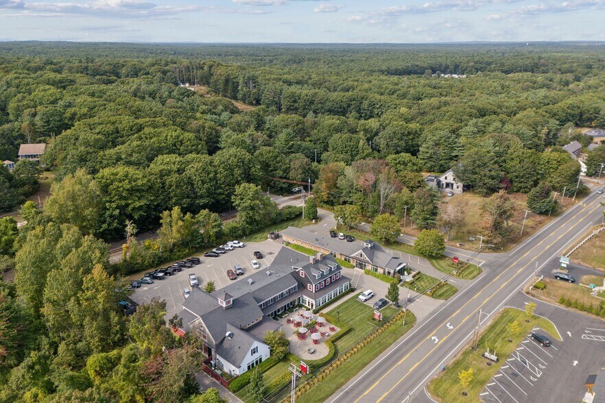 More Photos Of 2178 Post Rd, Wells Restaurant For Lease