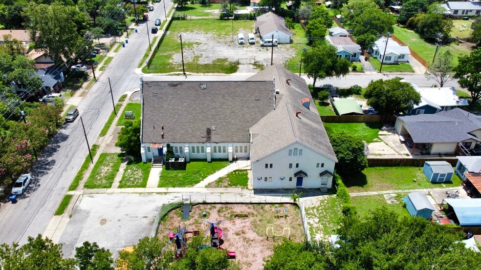 More Photos Of 507 E Mayfield Blvd, San Antonio Religious Facility For Sale