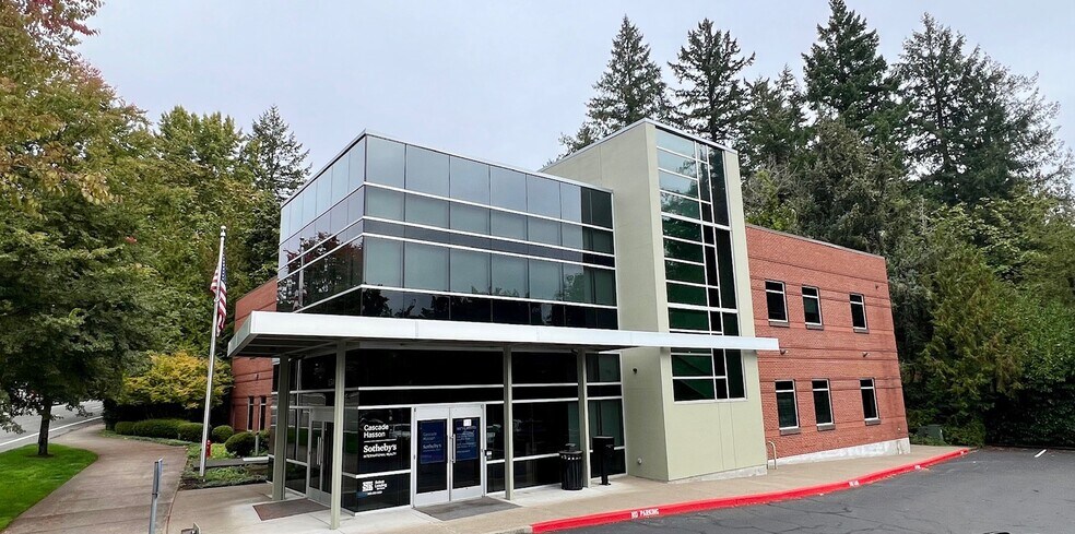 More Photos Of 15400 SW Boones Ferry Rd, Lake Oswego Office For Lease
