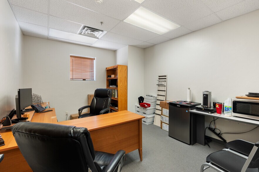 More Photos Of 3250 Tower Rd, Prescott Industrial For Sale