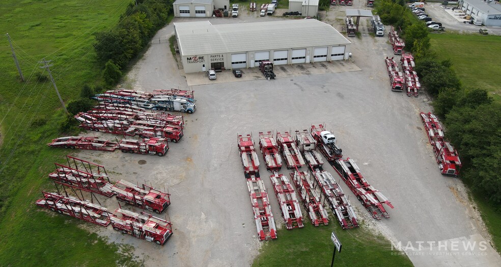 Primary Photo Of 1760 Tom J Hitch Pky, Columbia Warehouse For Sale