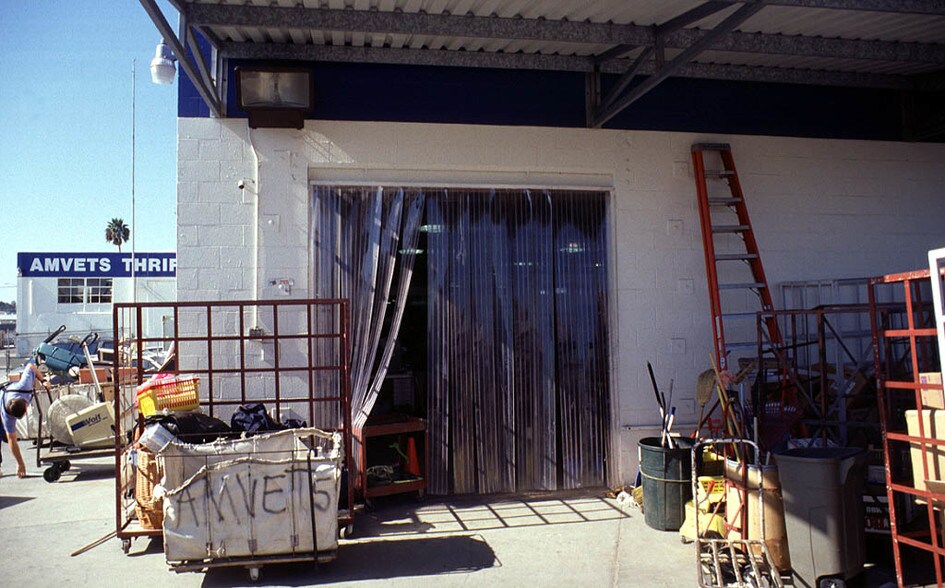 More Photos Of 3441 Sutherland St, San Diego Warehouse For Sale