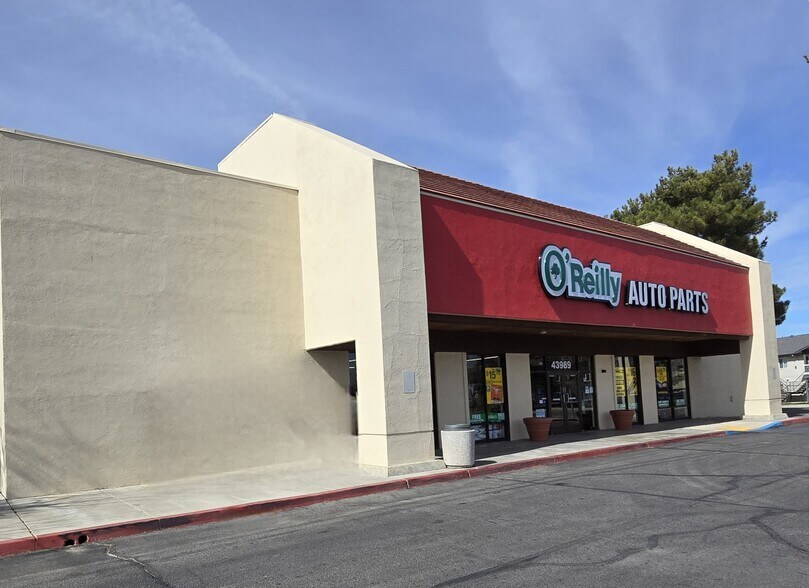 Primary Photo Of 43901-43999 15th St W, Lancaster Unknown For Lease