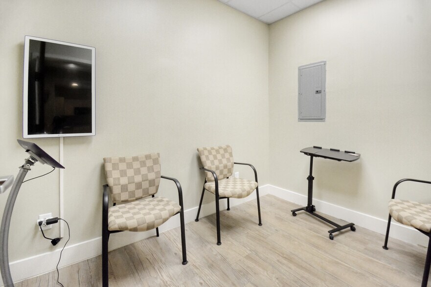 More Photos Of 1000 Plantation Island Dr, Saint Augustine Medical For Sale