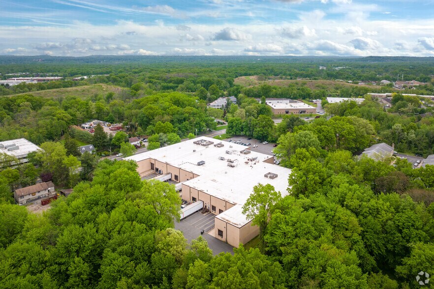 More Photos Of 222 New Rd, Parsippany Light Manufacturing For Sale