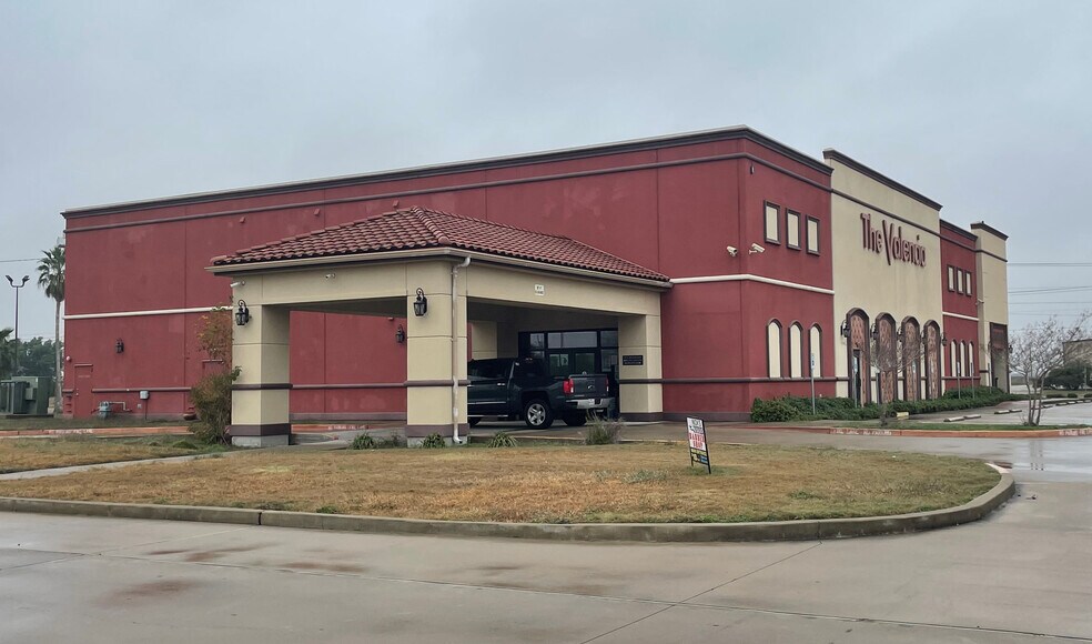 More Photos Of 6110 Ayers St, Corpus Christi Storefront Retail Office For Sale