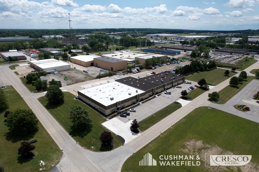 More Photos Of 7307 Young Dr, Walton Hills Manufacturing For Lease