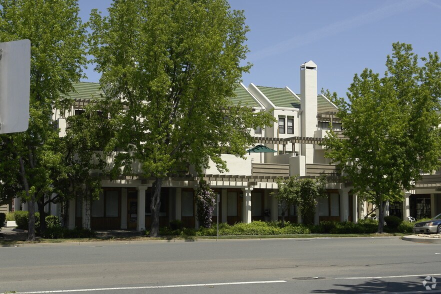 More Photos Of 91 Gregory Ln, Pleasant Hill Medical For Sale