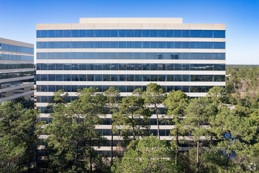 More Photos Of 1725 Hughes Landing Blvd, The Woodlands Office For Lease