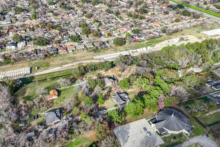 More Photos Of 9722 Willow St, Houston Land For Sale