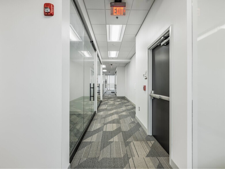 More Photos Of 100 Highpoint Park Way, Braselton Office For Lease