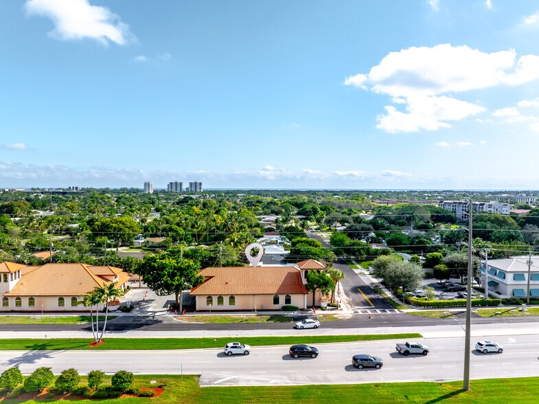 More Photos Of 2120 N Dixie Hwy, Boca Raton Unknown For Lease