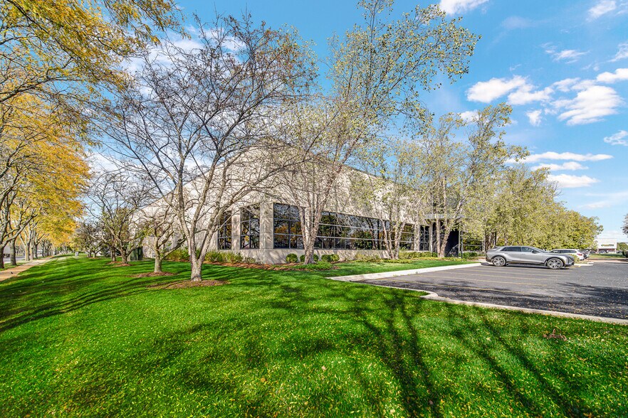 Primary Photo Of 510 Exchange Ct, Aurora Warehouse For Lease