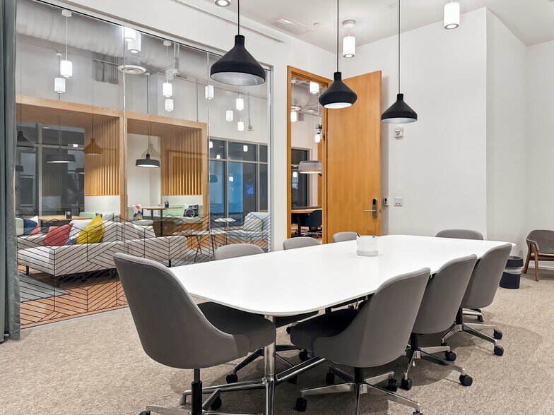 More Photos Of 355 S Main St, Greenville Coworking Space