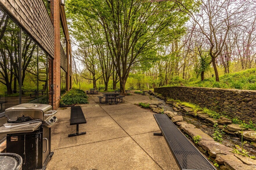 More Photos Of 4539 Metropolitan Ct, Frederick Light Manufacturing For Lease