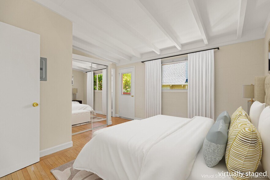 More Photos Of 15 San Rafael Ave, San Anselmo Apartments For Sale