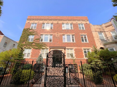 Primary Photo Of 4240 S Calumet Ave, Chicago Apartments For Sale