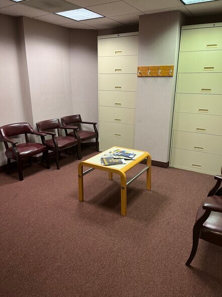 More Photos Of 3 Woodland Rd, Stoneham Medical For Sale