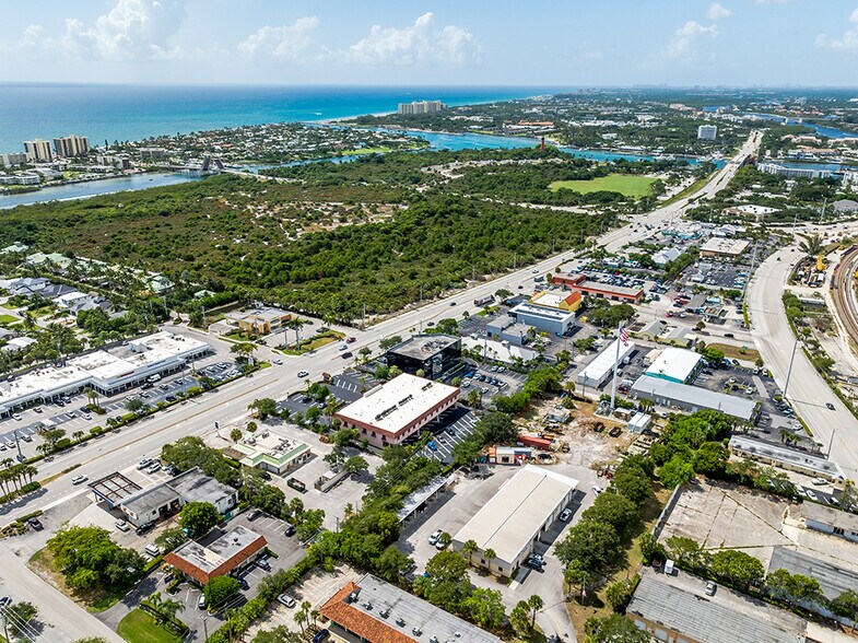 More Photos Of 218 S US Highway One, Tequesta Office For Lease