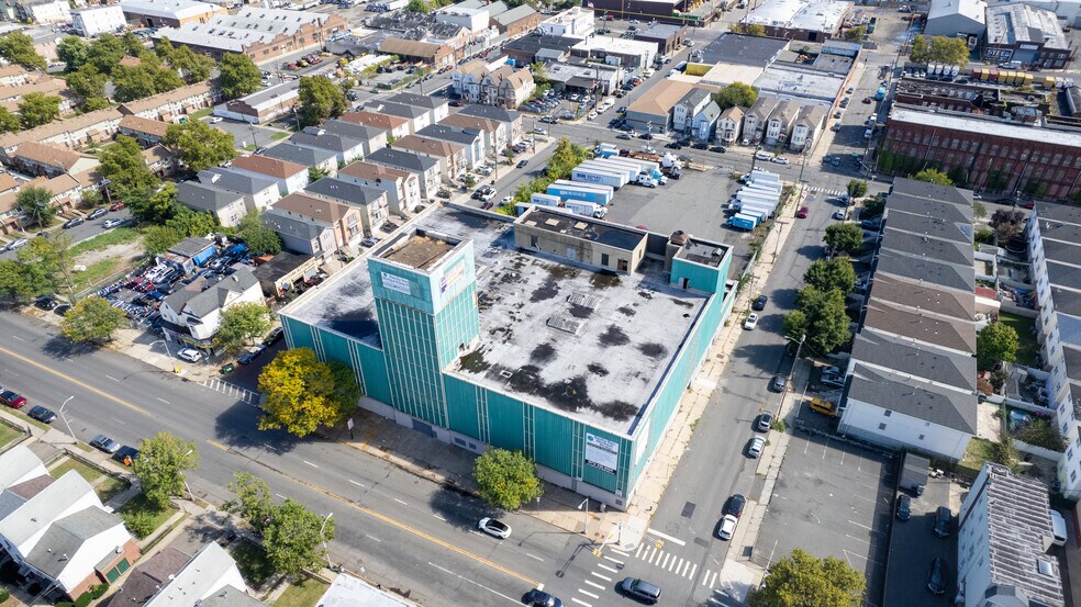 More Photos Of 162-176 Elizabeth Ave, Newark Warehouse For Sale