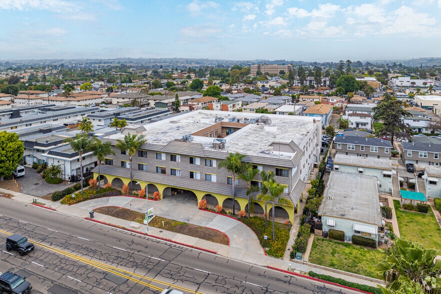 More Photos Of 171 4th Ave, Chula Vista Apartments For Sale