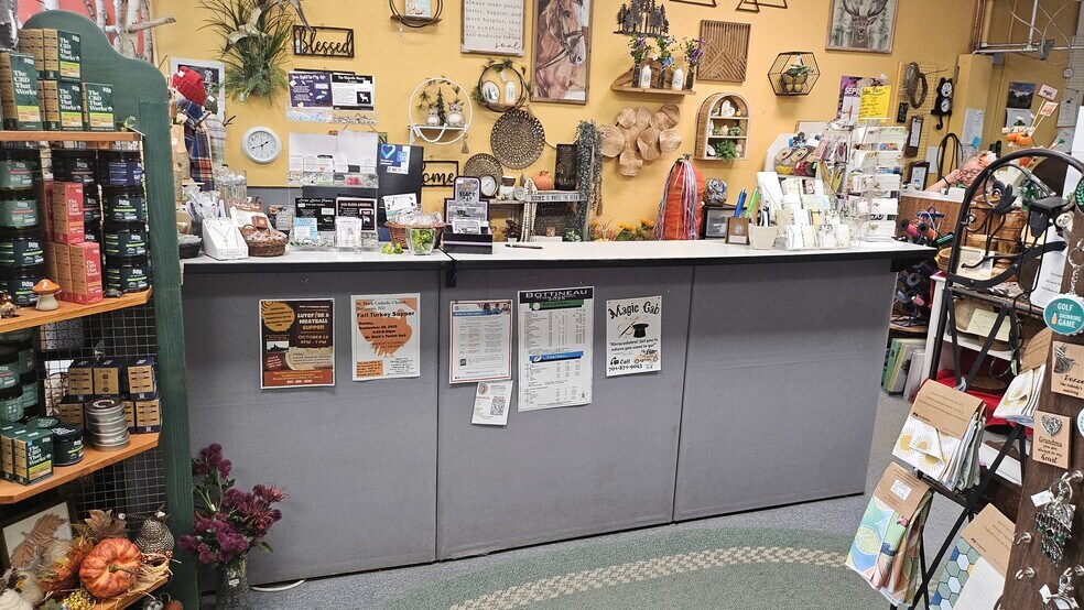 More Photos Of 513 Main St, Bottineau General Retail For Sale