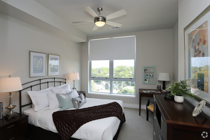 More Photos Of 4175 N Oakland Ave, Shorewood Multifamily For Sale