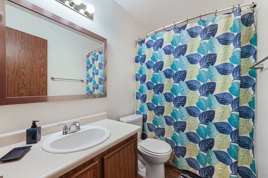 More Photos Of 17726 SE Division St, Portland Apartments For Sale